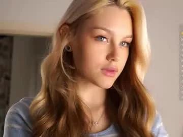 emmiemurray — g: Masturbation until cum in panties / Call me Aurora, I'm from Venice, I'm #18 y.o. Will you be my friend? #shy #new #teen #blond [0 tokens remaining]