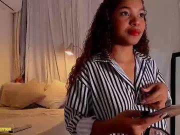 estefy_arroyo1 —  GOAL: My oily and naked body #ebony #elegant #hairy #new #erotic [290 tokens left]