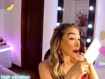 evelynagrey on Chaturbate 