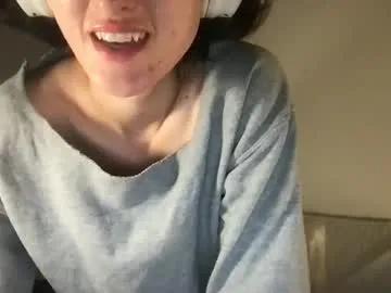 fakenshitsis — Feeling Naughty <3 // GOAL: Take off Shorts [555 tokens left] #bigclit#smalltits#c2c#bigpussylips#french