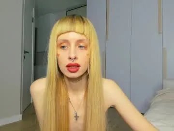flowerofsin2001 model from Chaturbate