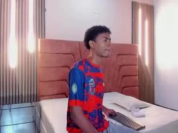 fykmor_2 on Chaturbate