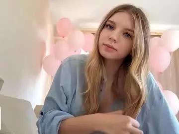 georgietiogangco —     ?^^   celebration stream! i'm chloe ^^ (private show day!) #new #shy #petite #teen #18