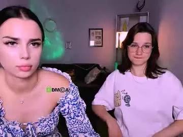 helli_belli on Chaturbate 