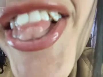 hinata_21_ on Chaturbate