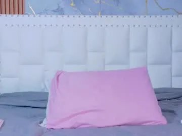 indiancutiie on Chaturbate