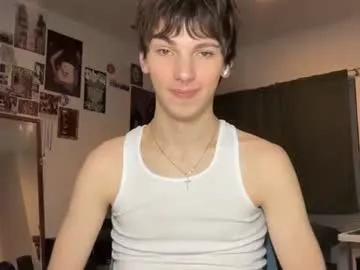 its_rowan — Come play with me! - Goal: Naked 10 mins [400 tokens left] #young #bigcock #twink #new #cum