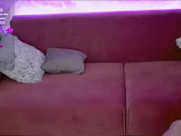 jennyyluv on Chaturbate