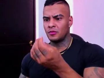 johnbelt_ on Chaturbate