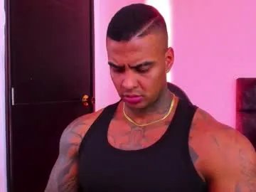 johnbelt_ on Chaturbate