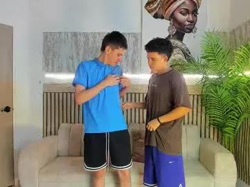 justingtime21 — FUCK ASS ERICK  #muscle #18 #bigcock #anal #bigass [1140 tokens remaining]