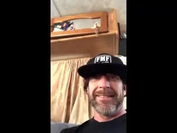 kaneisyours2420 on Chaturbate