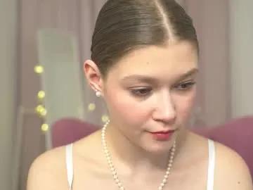 kelly_ember on Chaturbate 