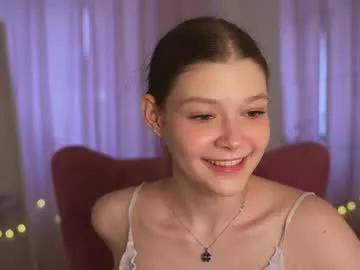 kelly_ember on Chaturbate 