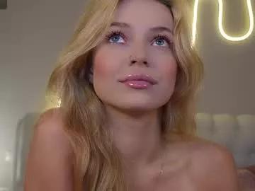 kelly_peachpiee on Chaturbate 
