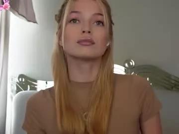 kelly_peachpiee on Chaturbate 