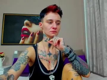 kennyandsellena on Chaturbate