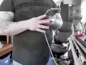 Freechat kinkybiguy14 on Chaturbate