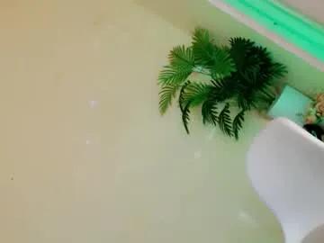 lady_in_black18 on Chaturbate