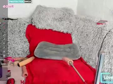 lara_lara_lara_ on Chaturbate 