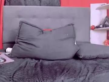 leahfemme — Make me moan so hard  - Goal: Shake my big boobs and saliva [64 tokens left] #mature #pantyhose #bigtits #bigass #mistress