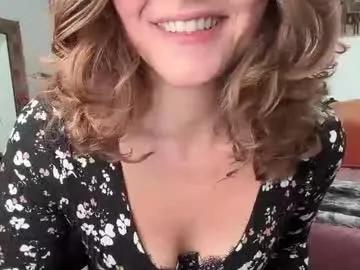 leahsparkles on Chaturbate