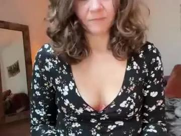 leahsparkles — #milf #girlnextdoor #nonnude #pegging #pantyhose