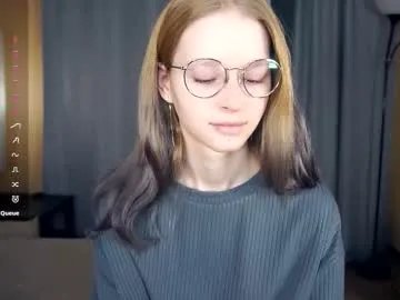 leolakorner on Chaturbate 