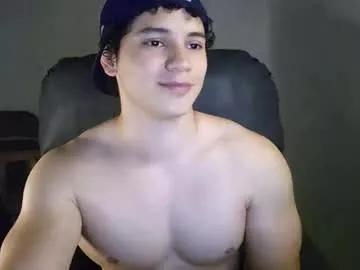 lilhotnando on Chaturbate 