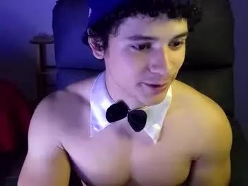 lilhotnando on Chaturbate 