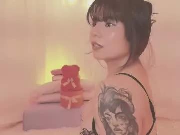 lili_tay on Chaturbate