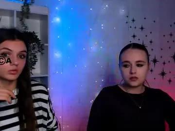 lisa_dark_ — GOAL: dance [555 tokens remaining] Welcome to my room! #cute #18 #shy #teen #nonude