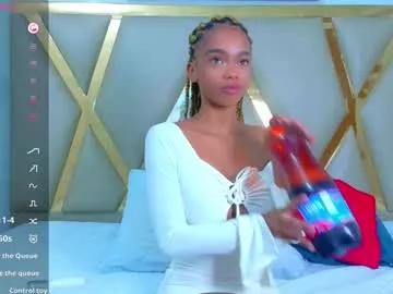 littleebonymommy on Chaturbate 