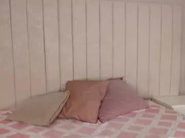 littleoliviia_ on Chaturbate 