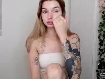 lookoluna on Chaturbate 