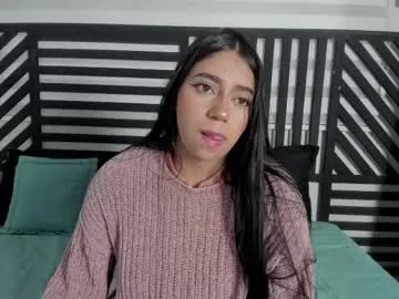luna_cute14 on Chaturbate