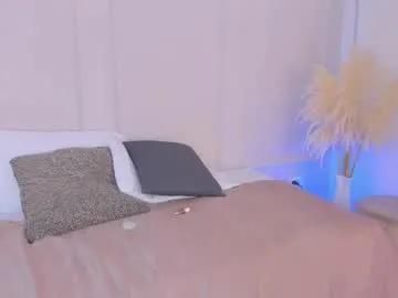 mariapettit on Chaturbate