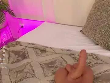 mariapettit on Chaturbate