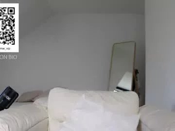 miiiawallace on Chaturbate 