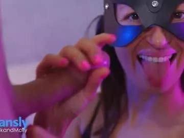 Freechat missri134022 on Chaturbate