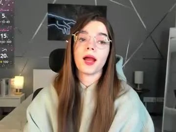 misss_evelyne — put on a dress [27 tokens left] #new #shy #young #skinny #18