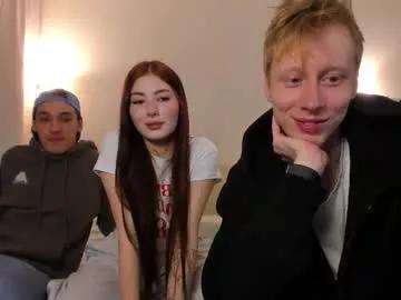 mmkakpoxyi22 on Chaturbate
