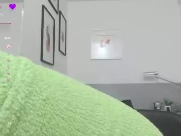 mommyissuess_ on Chaturbate 