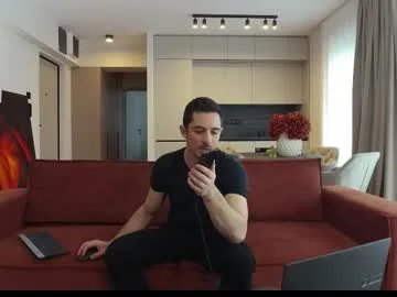 mrgreeneyes01 on Chaturbate 