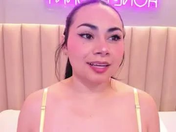 naomymonroe_ on Chaturbate