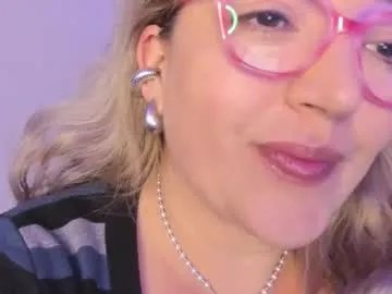 naty__mature_ on Chaturbate