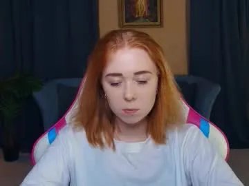 nelliemathers on Chaturbate