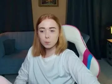nelliemathers on Chaturbate
