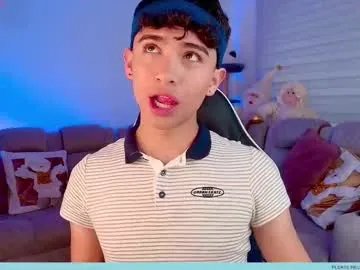 Chaturbate nico_cruz is Freechat nico_cruz — enjoy with me, make me moan! #18 - Goal: naked + lush in! #twink #femboy #new #bigass