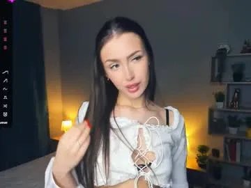 paulettelafevre on Chaturbate